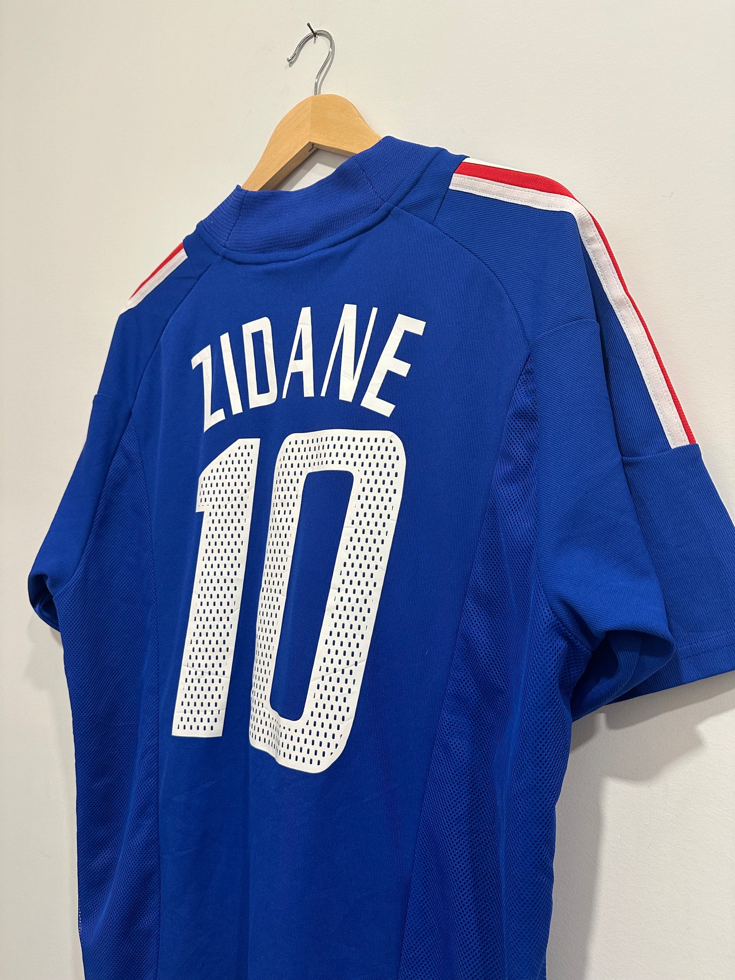 Zidane #10 France 2002 Home Soccer Jersey (L)